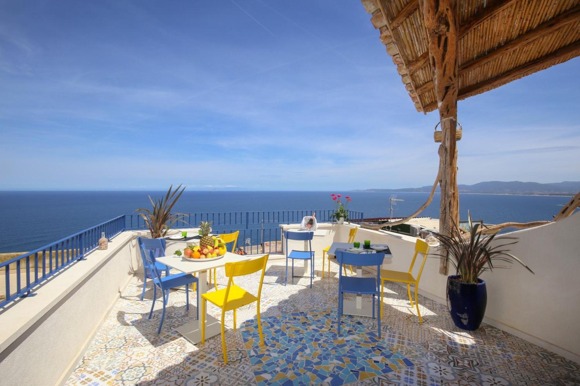 B&B Domos Mi & Ro Кастелсардо Екстериор снимка
